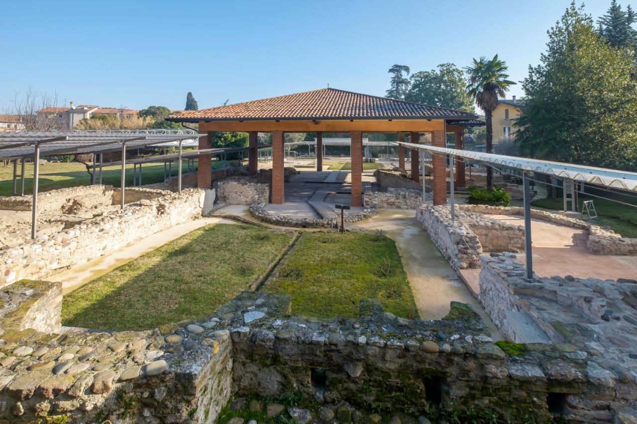 Cavallino Appartamento Desenzano del Garda